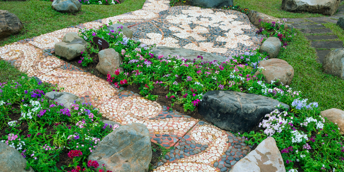 Garden mosaic stepping stones: a DIY how-to guide