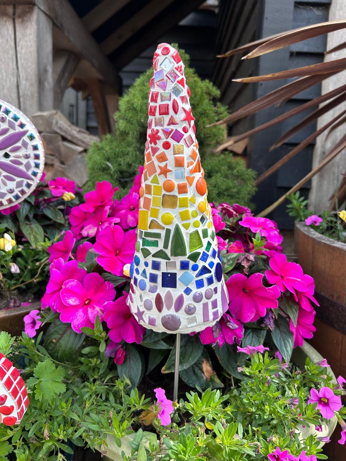 Colour Cascade Mosaic Flower Pop Kit – DIY Mosaic Craft Kit for Beginners