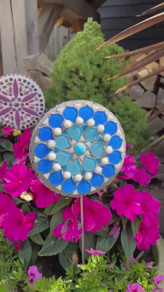 Jaipur Blue Flower Pop Mosaic Kit – DIY Garden Mosaic Craft Kit for Beginners